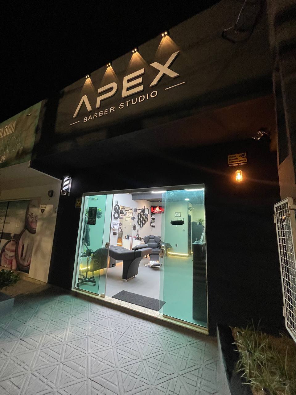 APEX Barber Studio