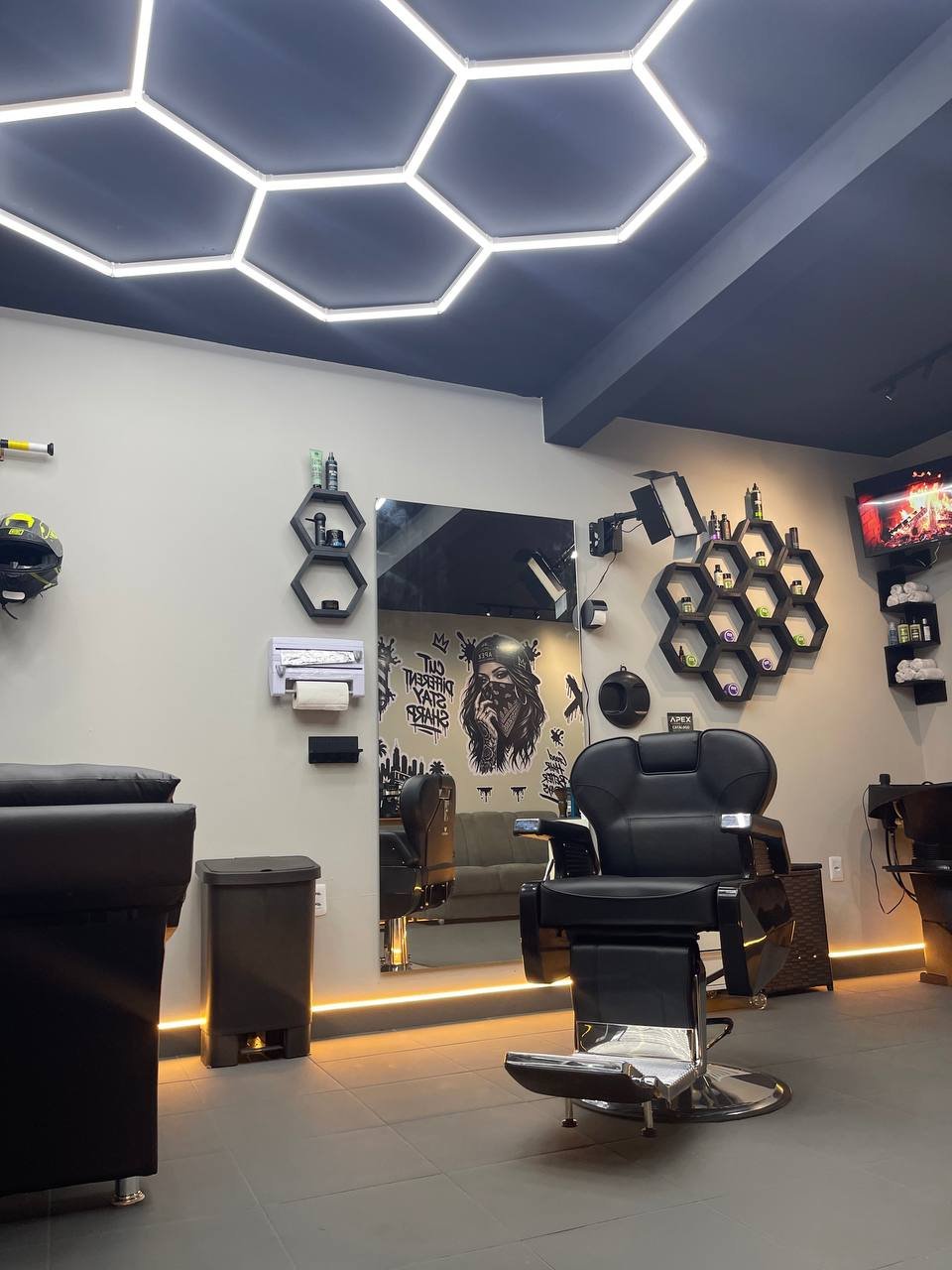 APEX Barber Studio